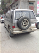 Isuzu Trooper