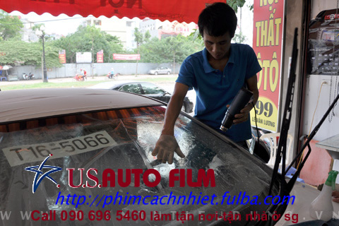 phim cách nhiệt, dán phim các nhiệt, kính cách nhiệt xe hơi, dán kính ôtô sg, cách nhiệt xe hơi, kín