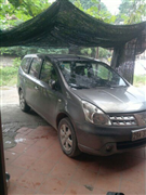 Nissan Grand Livina